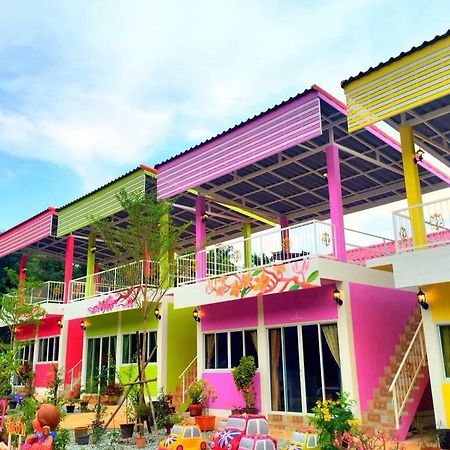 Maiyok Resort Ko Si Chang Esterno foto