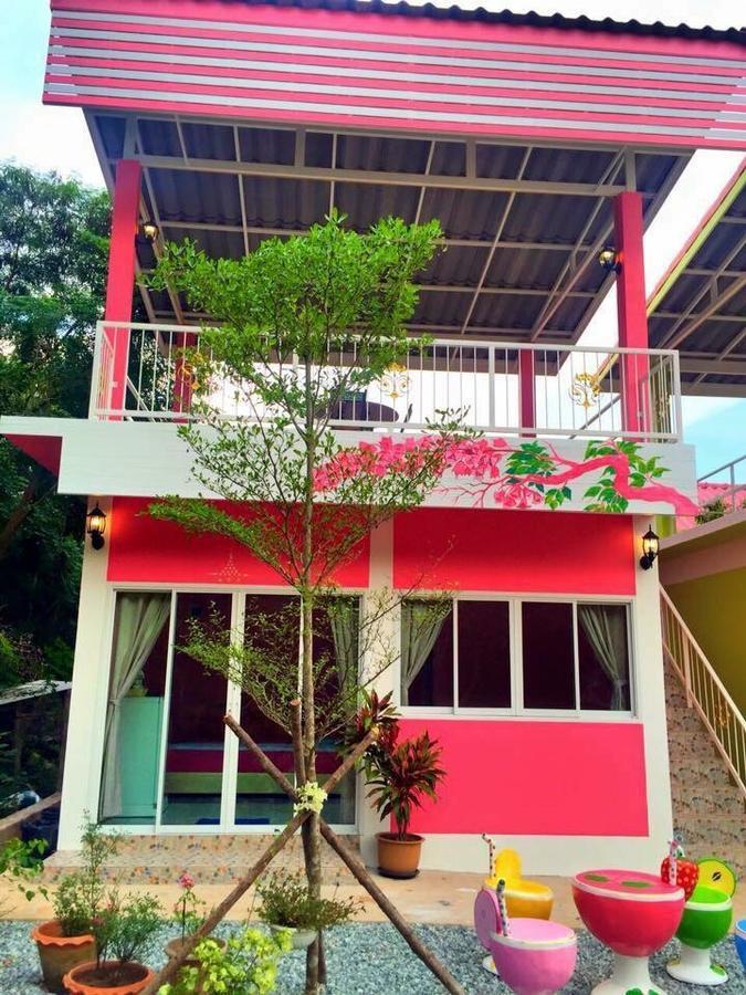 Maiyok Resort Ko Si Chang Esterno foto