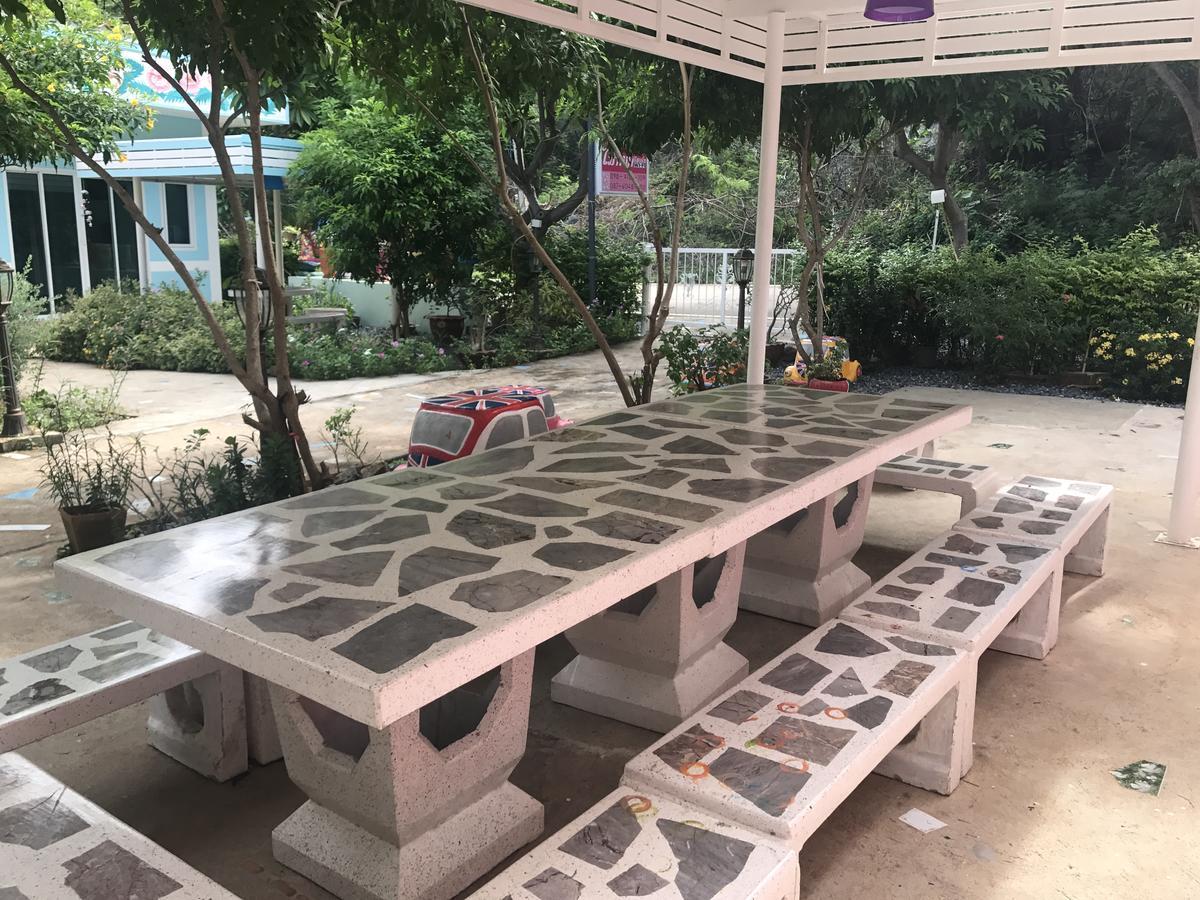 Maiyok Resort Ko Si Chang Esterno foto